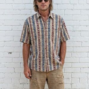 Vintage 90s Tradizioni Abstract Button Up Shirt Short Sleeve Size Large 1990s